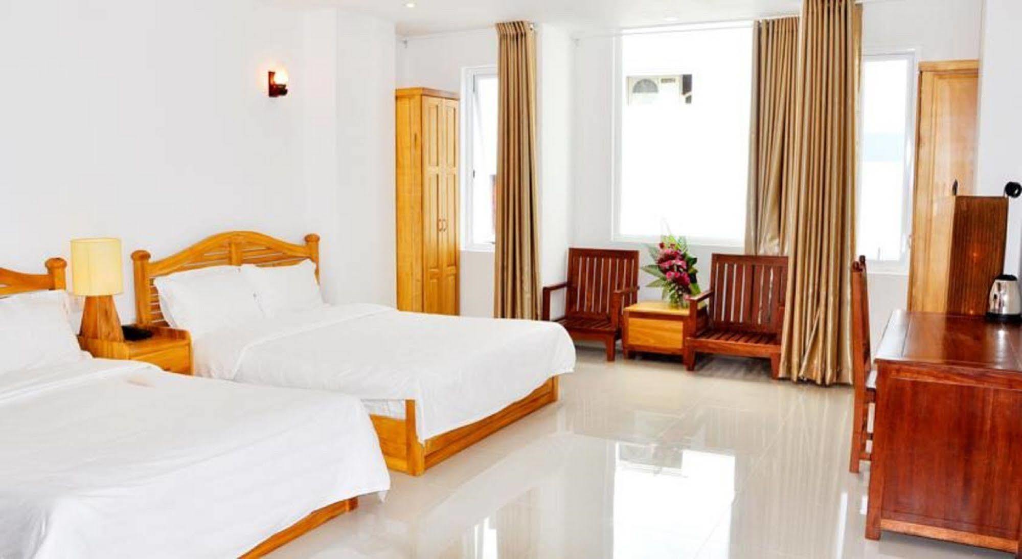 White Lion Hotel 나트랑 외부 사진